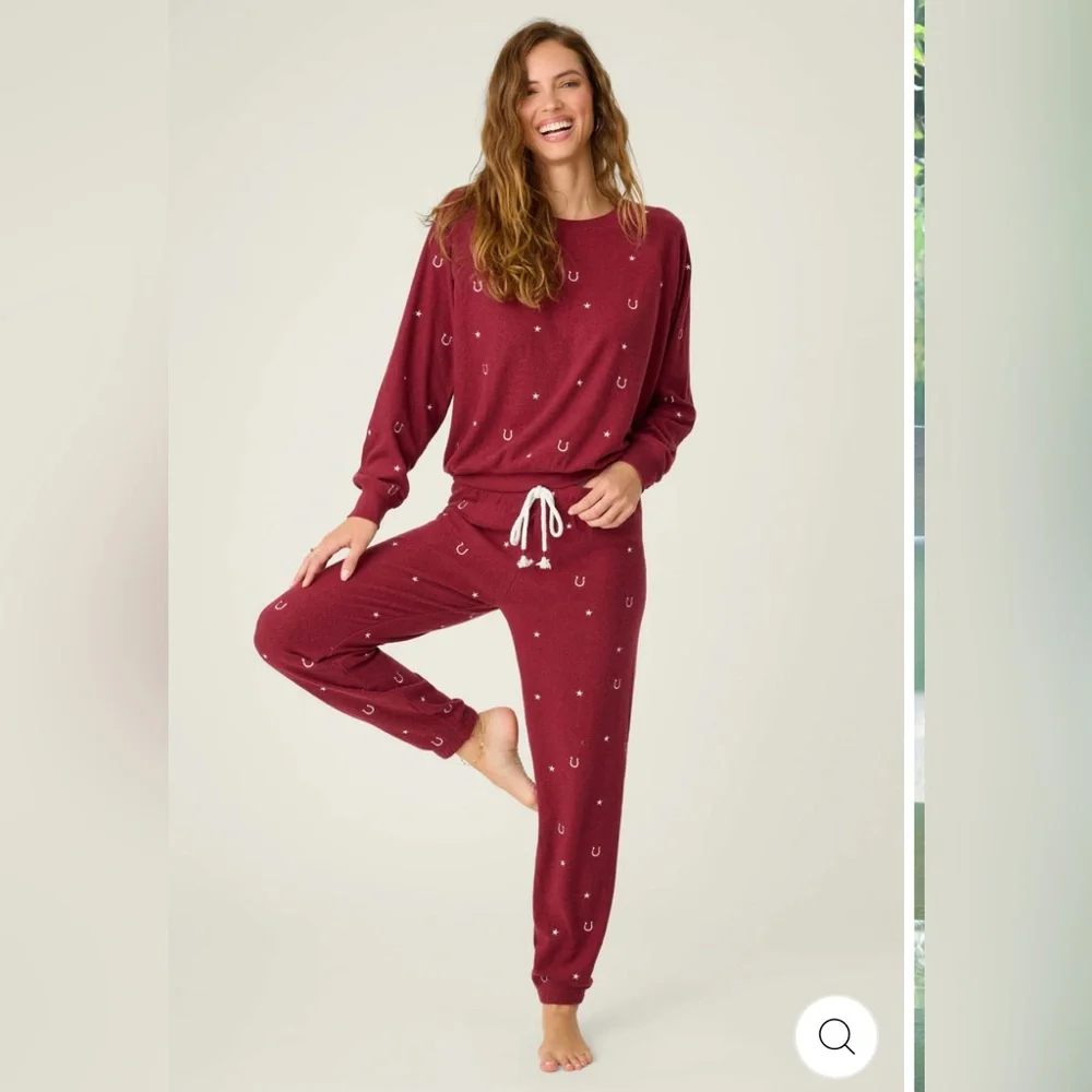 PJ Salvage Hold Your Horses Horseshoe Embroidered Fleece Lounge Set - Picture 1 of 2